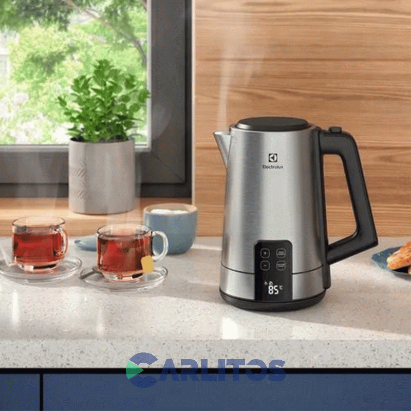 Pava Eléctrica Digital Con Jarra De Acero Inoxidable Electrolux Eek50